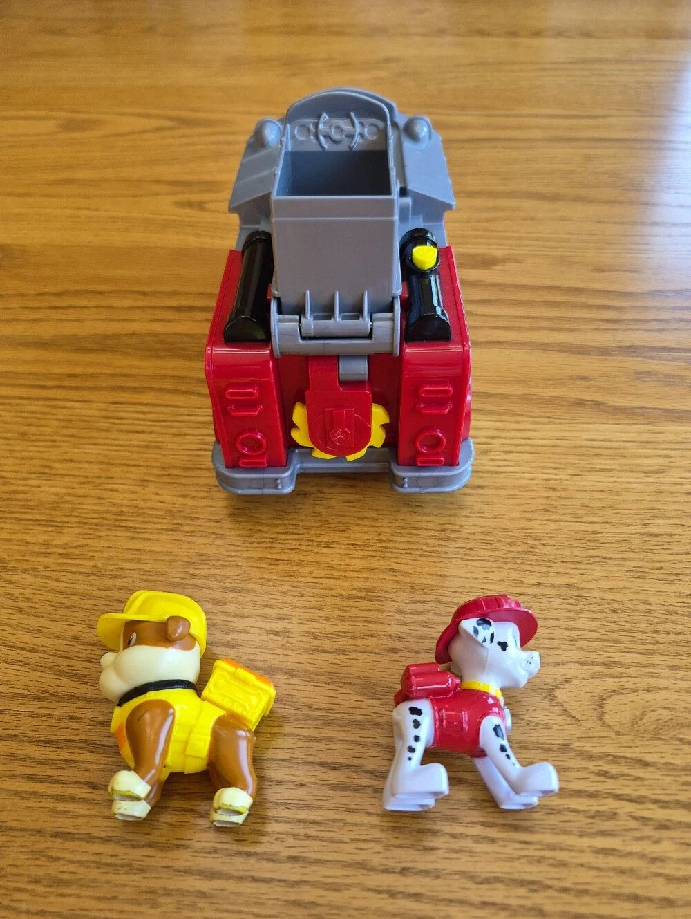 Paw Patrol Marshall Split-Second 2-in-1 Transforming Fire Truck